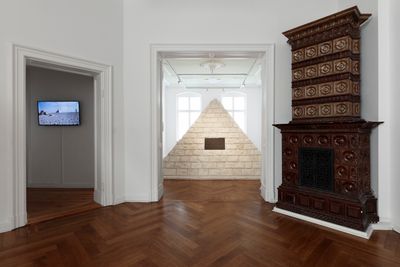 Heba Y. Amin, The Devil's Garden: Marseille's Pyramid (2019). Mixed media: pyramid replica, 370 x 370 x 240 cm; H.D. video with subtitles. 6 min, 18 sec. Exhibition view: When I see the future, I close my eyes: Chapter II, Zilberman, Berlin (1 May–30 July 2022).