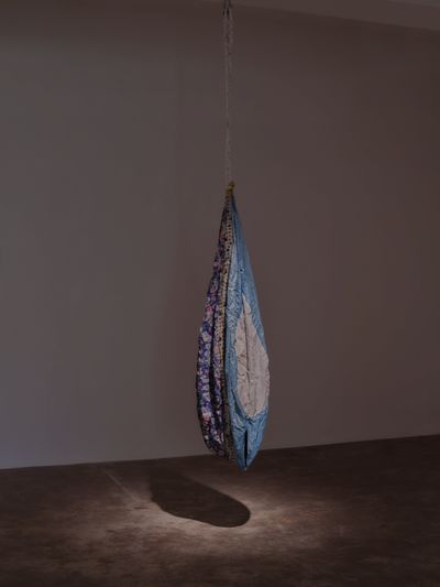 Jaffa Lam, Meditation Tent (2011). Recycled fabric and rope. 160 x 50 x 50 cm. Exhibition view: Chasing an Elusive Nature, Axel Vervoordt Gallery, Hong Kong (15 October 2022–7 January 2023).