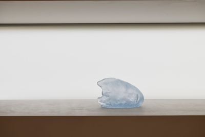 Leiko Ikemura, Kitsune (2020/2022). Cast glass, edition of 5 . 20 x 32 x 13 cm. Exhibition view: infinitely transparent, ShugoArts, Tokyo (14 April–28 May 2022).