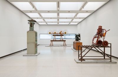 Mike Nelson, The Asset Strippers (2019). Various materials. Exhibition view: Extinction Beckons, the Hayward Gallery, London (22 February–7 May 2023).