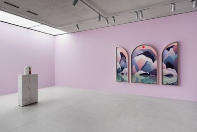 Exhibition view: Nicolas Party, Cascade, Xavier Hufkens, Brussels (27 January–4 March 2023).