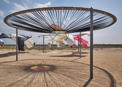 Exhibition view: Olafur Eliasson, The curious desert, near the Al Thakhira Mangrove in Northern Qatar (19 March–15 August 2023).