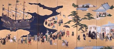 Kanō Naizen, Arrival of the Southern Barbarians (Namban-jin) (c. 1600). Colour and gold leaf on paper. Collection of Kobe City Museum, Japan. Photo: Public domain.