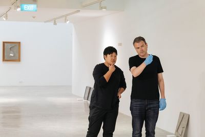 Reuben Keehan working with Genevieve Chua at STPI – Creative Workshop & Gallery, Singapore.