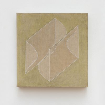 Genevieve Chua, Breeze Blocks #33 (2022). Acrylic on linen. 28 x 27 x 5 cm. Edition unique.
