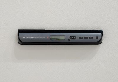 Hildigunnur Birgisdóttir, Fake News [never!] (2024). Printer interface, Arduino system. Exhibition view: Iceland Pavilion, 60th Venice Biennale (20 April–24 November 2024). Photo: Ugo Carmeni.