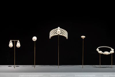 Pio Abad and Frances Wadsworth Jones, The Collection of Jane Ryan & William Saunders (2019) (detail).
