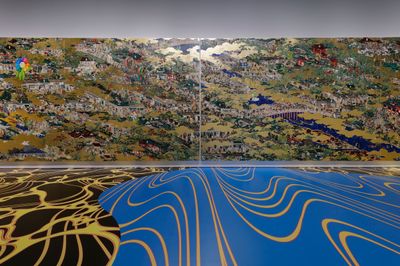 Takashi Murakami, Rakuchū-Rakugai-zu Byōbu: Iwasa Matabei RIP (2023–24). Acrylic and gold leaf on two canvases mounted on wood panel. Diptych, 230 x 6538 cm (each).