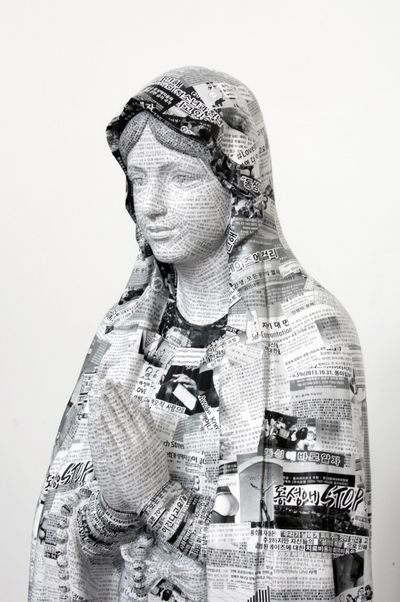 Young-jun Tak, Salvation (2016) (detail). Resin, fibreglass, paper, glue, lacquer. 176.5 × 65 × 65 cm.