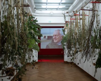 Exhibition view: Familiar Strangers. The Eastern Europeans from a Polish Perspective, Bozar, Brussels (14 March–29 June 2025).