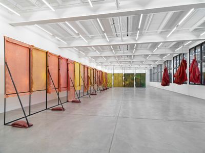 Exhibition view: Liesl Raff, A Corridor, a Room, and Four Dens, Galerie Eva Presenhuber, Zurich (7 February–21 March 2025).