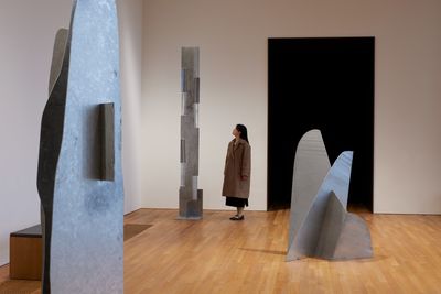 Isamu Noguchi, Root & Stem; Mountains Forming (both 1982–83/1984); Windcatcher (1982–83/2019). Exhibition view: