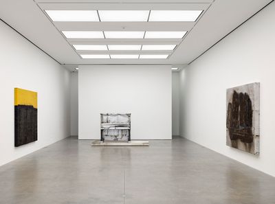Exhibition view: Theaster Gates, Hold Me, Hold Me, Hold Me, White Cube, New York (26 January–2 March 2024). © Theaster Gates.