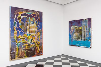 Left to right: Cui Jie, Ceramic Giraffe and State Grid Corporation of China, Beijing (2023); Ceramic Rabbit and Industrial and Commercial Bank of China, Chengdu (2023). Exhibition view: Thermal Landscapes, Pilar Corrias, London (22 September–4 November 2023).