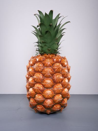 John Baldessari, Pineapple (2019). Polyurethane, stainless steel, Kydex, wood, and paint, edition of 3. 200.66 x 96.52 x 96.52 cm. Courtesy Beyer Projects.