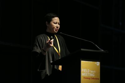 Lara Day presenting 'An Open Collection' at FIELD MEETING Take 6: Thinking Collections, Alserkal Avenue, Dubai (25–26 January 2019). Courtesy Asia Contemporary Art Week.