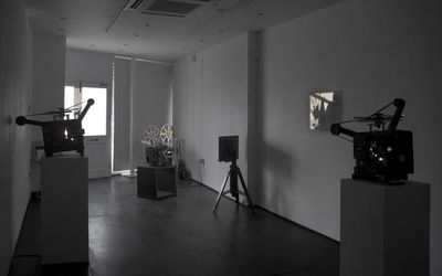 Exhibition view: Guy Sherwin, Light Cycles, Christine Park Gallery, London (13–27 February 2016).