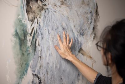 Christine Ay Tjoe working in her Indonesia studio (2021).