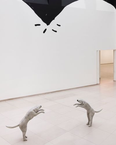 Emilie Louise Gossiaux, Dancing with London (2021). Exhibition view: CRIP TIME, MMK Museum für Moderne Kunst, Frankfurt (18 September 2021–30 January 2022).