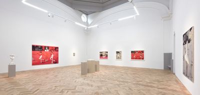 Exhibition view: Moyna Flannigan, Matter, Ingleby, Edinburgh (2 October–18 December 2021).