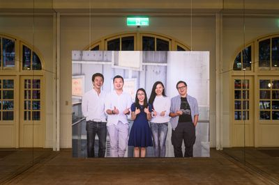 杨俊，《自我肖像》，2021。展览现场："杨俊：艺术家，合作者，他们的展览与三个场域"，台北当代艺术馆，台北（展期：2021年2月6日至3月31日）。图片提供：台北当代艺术馆。