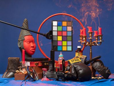 Awol Erizku, Black Fire (Mouzone Brothas) (2019). Digital chromatic print. 50.8 x 67.8 cm. © Awol Erizku.