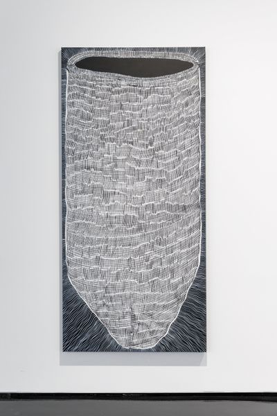 Kieren Karritpul, Fish Trap (2022). Acrylic on linen. 205.5 x 97.5 cm. Exhibition view: Making the Ancestors Smile, Tolarno Galleries, Melbourne (29 October–19 November 2022).