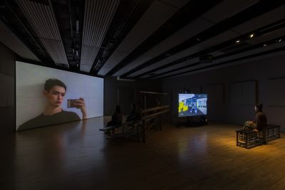Exhibition view: Heecheon Kim, Double Poser, Hayward Gallery, London (1 December 2023–7 January 2024).