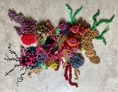 Mulyana, Coral Island Harmony #5 (2016). Synthetic yarn, synthetic cotton, plastic web. 200 x 200 x 38cm.