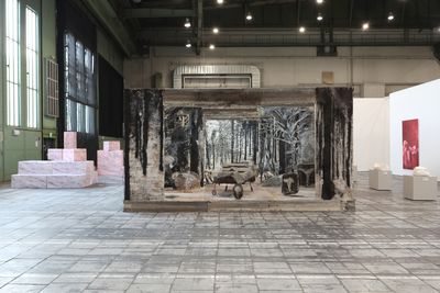 Anselm Kiefer, Winter Trip (2015-2020). Stage design project, Opéra Garnier, Paris Emulsion, oil, acrylic, shellac, charcoal on canvas and wood with lead objects, metal, zinc, resin, wood, cardboard and charcoal, burned books. 310 x 600 x 1,250cm. © Foundation for Art and Culture, Bonn. Photo: Silke Briel / © Anselm Kiefer.