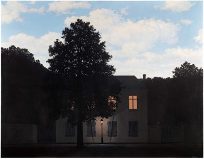 René Magritte, L'empire des lumières (1961). Oil on canvas. 114.5 x 146cm.
