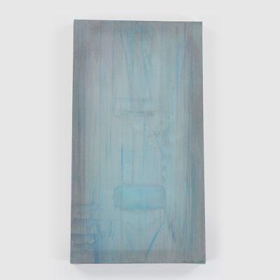 Leah Ke Yi Zheng, Untitled (x-ray) (2022). Pigments, acrylic, and pencil on silk over mahogany artist stretcher. 33.7 x 19.1 cm.