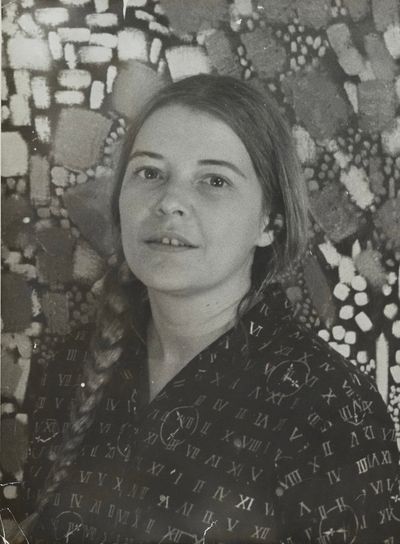 Portrait of Lynne Drexler in 1960. ©