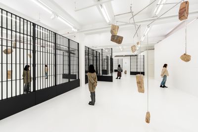 Exhibition view: Alicja Kwade, Pretopia, Tai Kwun Contemporary, Hong Kong (10 January–6 April 2025).