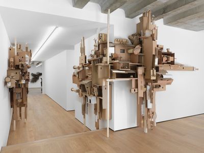 Exhibition view: Isabel and Alfredo Aquilizan, Ellipsis, Ames Yavuz, London (1–29 May 2025).