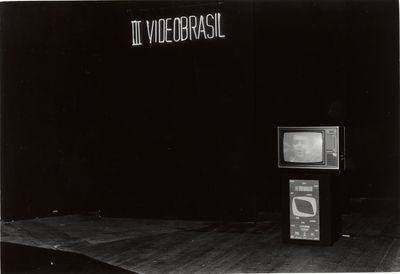 Stage at Teatro Sérgio Cardoso at the 3rd Videobrasil Festival.