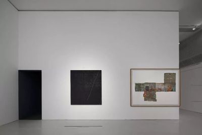 Ma Qiusha, Fog No.9 (2012); “Story of Space”My Grandmother’s Living Room No.1 (2007–2008) (left to right). Exhibition view: Forget Sorrow Grass: An Archaeology of Feminine Time, Times Museum, Guangzhou (14 September–17 November 2019). Courtesy Times Museum.