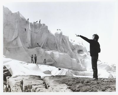 Kaldor Public Art Project 1: Christo and Jeanne-Claude, Wrapped Coast – One Million Square Feet, Little Bay, Sydney, Australia (28 October–14 December 1969). Photo: Harry Shunk.