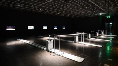陶亚伦，"徘徊的幽灵"系列作品，2020。展览现场："无处不在的幽灵"，台北当代艺术馆，台北（2020年08月22日至2020年11月1日）。图片提供：台北当代艺术馆。