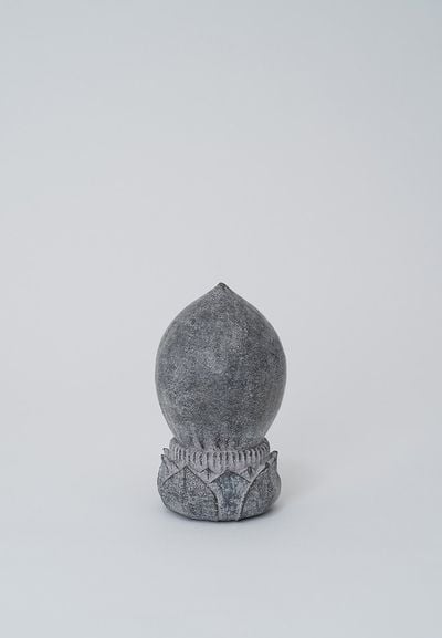 Morio Nishimura, Oblivion - Six Seeds, No.3 (2021). Bronze. Edition of 3. 16.5 x 9 x 9 cm.