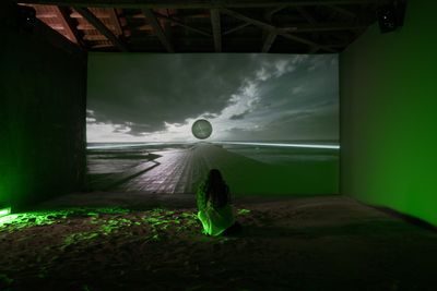 Jakob Kudsk Steensen, Aquaphobia (2017). Video HD. 4 min 45 sec. Exhibition view: 7th Athens Biennale, ECLIPSE, Athens (24 September–28 November 2021).