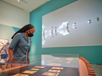 Fragments of Epic Memory Centres the Caribbean and Its Diaspora