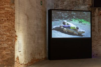 Noor Abuarafeh, Am I the Ageless Object at the Museum? (2018). Video. 14 mins 59 sec. With the additional support of A.M Qattan Foundation. Exhibition view: 59th International Art Exhibition – La Biennale di Venezia, The Milk of Dreams, Venice (23 April–27 November 2022).
