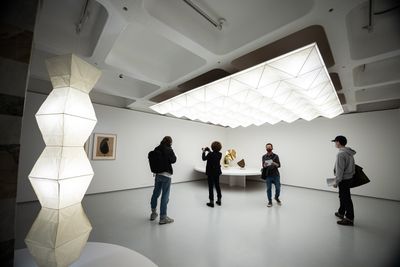 Exhibition view: Noguchi, Barbican Centre, London (30 September 2021–23 January 2022).