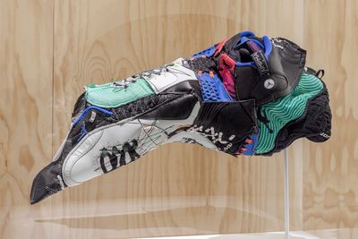 Brian Jungen, Plague Mask (2020). Nike Air Jordans. 34.3 x 68.6 x 40.6 cm. Exhibition view: 5 Lower Jarvis, Toronto Biennial of Art (26 March–5 June 2022).