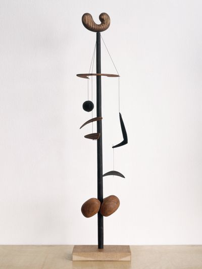 Isamu Noguchi, Untitled, (c. 1943). Wood, string. ©The Isamu Noguchi Foundation and Garden Museum, New York. Photo: Kevin Noble.