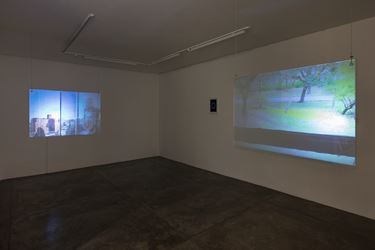 Marcos Chaves, Perambulante, 2016, Exhibition view at Galeria Nara Roesler, São Paulo. Courtesy Galeria Nara Roesler, São Paulo.