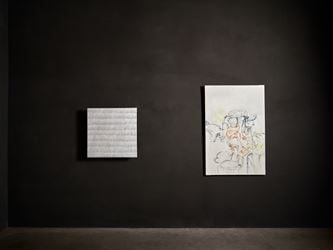 Exhibition view: Group Exhibition, Writing Beyond, Axel Vervoordt Gallery, Antwerp (16 May 2020–16 January 2021). Courtesy Axel Vervoordt Gallery.