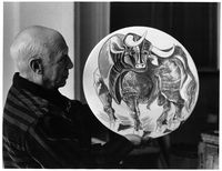 Picasso et céramique (taureau)[Picasso and ceramic (taurus)] by David Douglas Duncan contemporary artwork sculpture, photography
