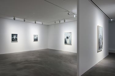 Exhibition view: Mao Yan, By The Edge, Pace Gallery, Hong Kong (8 June–12 July 2018). Courtesy Pace Gallery.